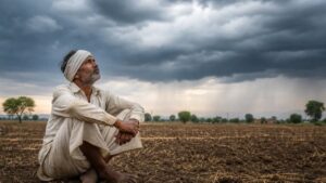 maharashtra-farmer-waiting-for-rain-5340974386447446896